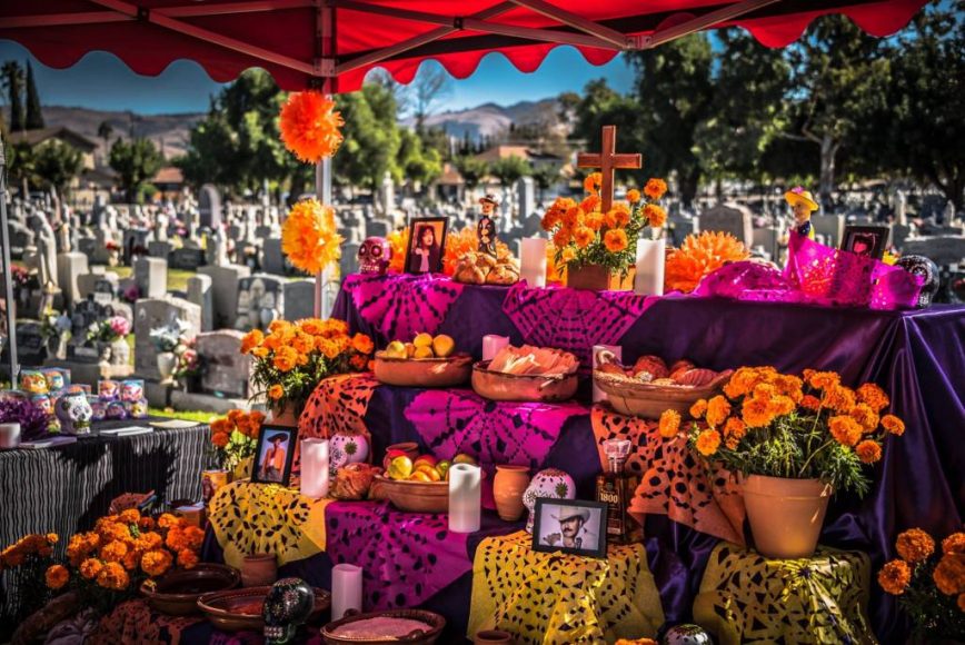 The Aztec Origins of Día de Los Muertos StMU Research Scholars