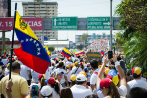 Marcha hacia el Palacio de Justicia de Maracaibo, Venezuela | 18 February 2014| Courtesia de Wikimedia Commons