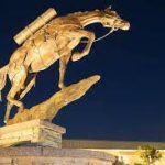 “Front image” Sergeant Reckless beautiful statue at the Marine Museum. Courtesy of NARA AND DVIDS Public Archive